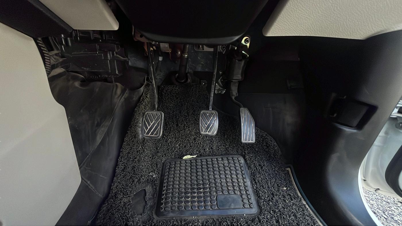 2019 Maruti New Wagon-R VXI 1.0, Petrol, Manual, 36,660 km, Pedals
