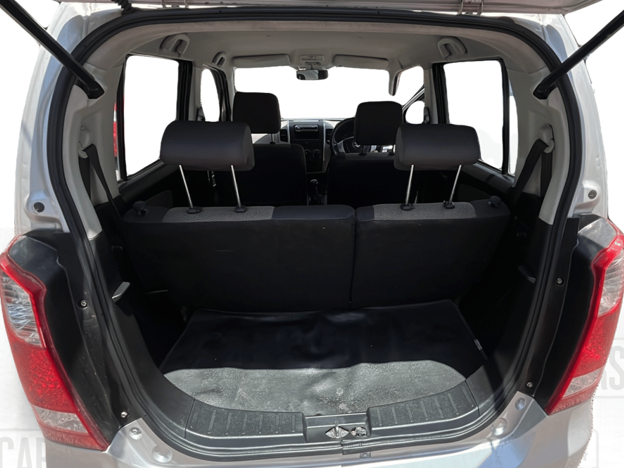 2013 Maruti Wagon R 1.0 LXI, Petrol, Manual, 54,306 km, Boot Inside
