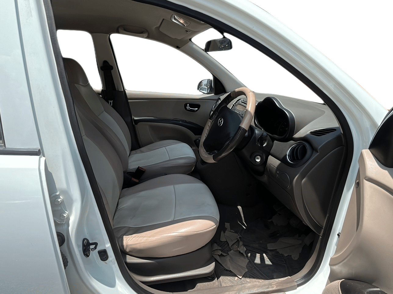 2013 Hyundai i10 SPORTZ 1.2 AT, Petrol, Automatic, 54,630 km, Right Side Front Door Cabin