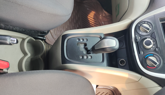 2014 Maruti Celerio VXI AMT, Petrol, Automatic, 68,262 km, Gear Lever