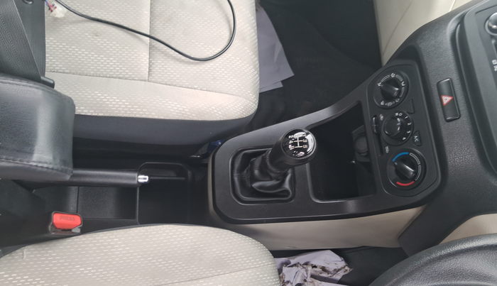 2022 Maruti New Wagon-R VXI CNG 1.0, Petrol, Manual, 68,008 km, Gear Lever