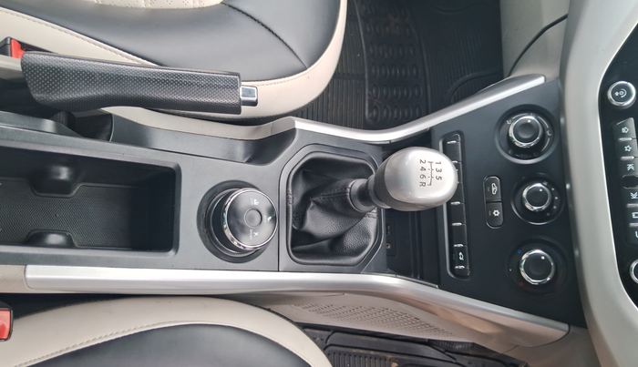 2017 Tata NEXON XM DIESEL, Diesel, Manual, 79,597 km, Gear Lever