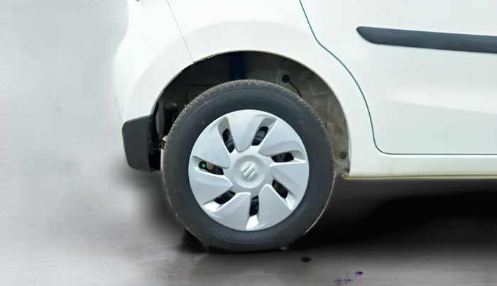 2017 Maruti Celerio VXI (O), Petrol, Manual, 46,358 km, Right Rear Wheel