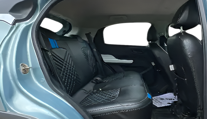 2022 Tata PUNCH ACCOMPLISHED AMT, Petrol, Automatic, 51,386 km, Right Side Rear Door Cabin
