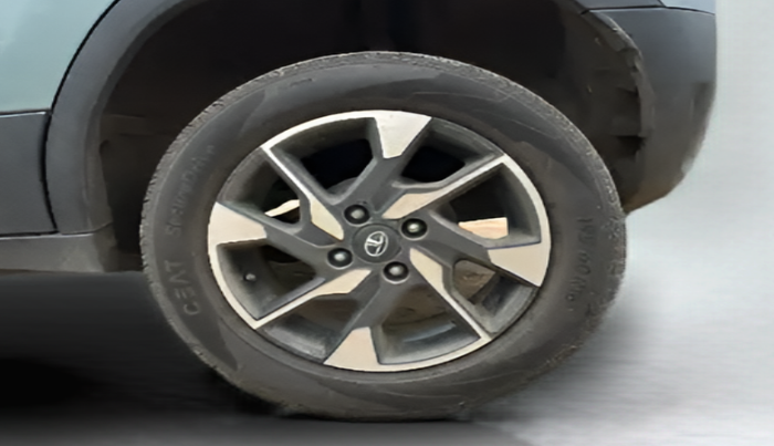 2022 Tata PUNCH ACCOMPLISHED AMT, Petrol, Automatic, 51,386 km, Left Rear Wheel