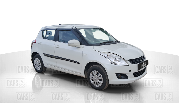 2014 Maruti Swift VXI, Petrol, Manual, 1,35,679 km, Right Front Diagonal
