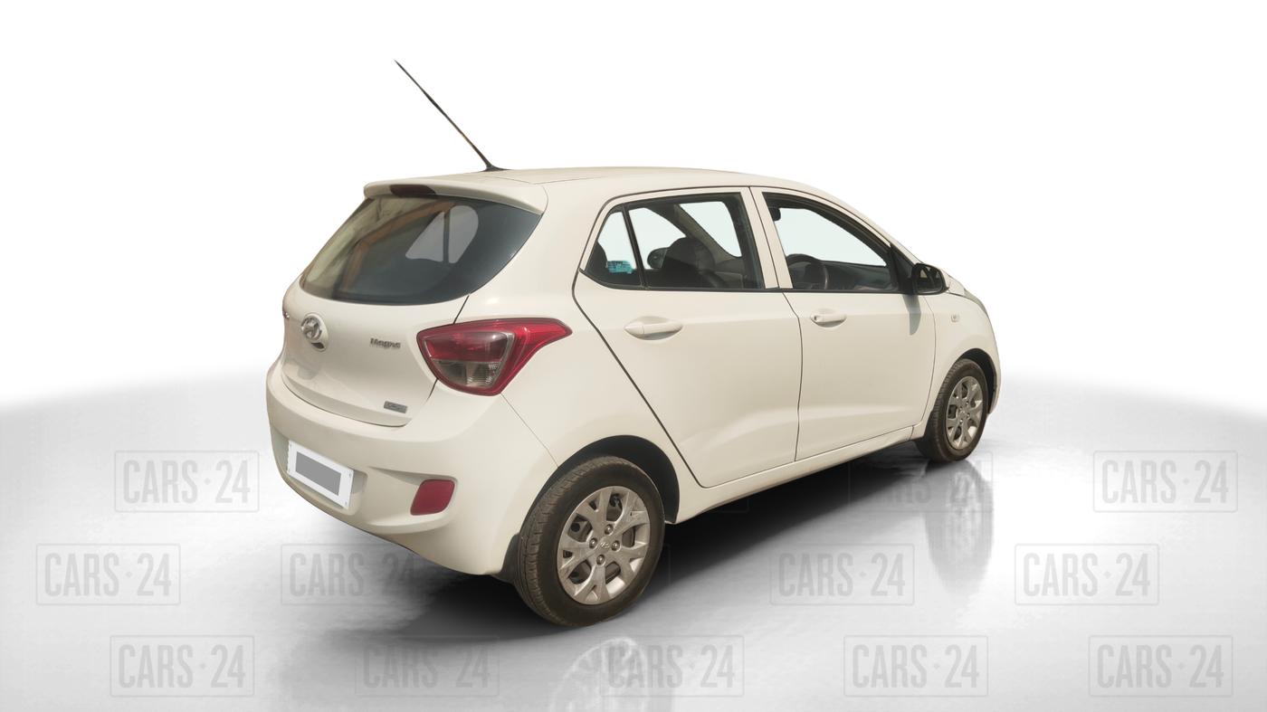 2015 Hyundai Grand i10 MAGNA 1.1 CRDI, Diesel, Manual, 94,181 km, Right Back Diagonal