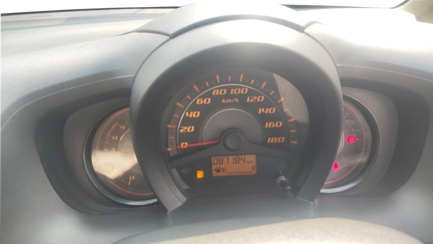 2014 Honda Amaze 1.5L I-DTEC VX, Diesel, Manual, 87,184 km, Odometer Image