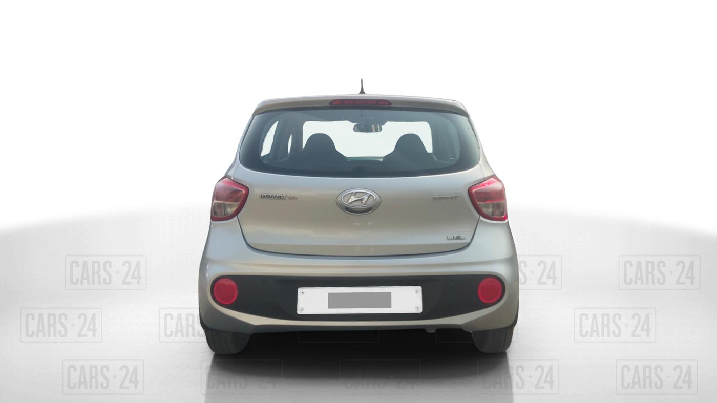 2017 Hyundai Grand i10 SPORTZ 1.2 KAPPA VTVT, Petrol, Manual, 51,595 km, Back/Rear