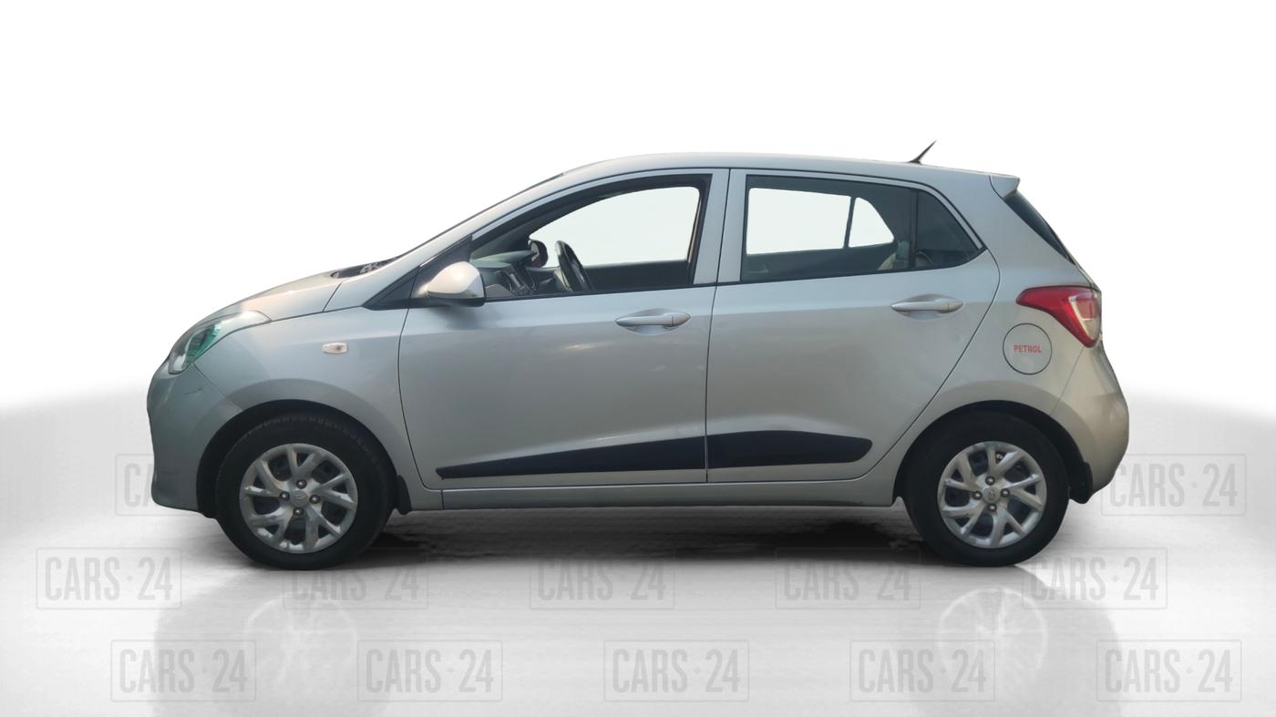 2017 Hyundai Grand i10 SPORTZ 1.2 KAPPA VTVT, Petrol, Manual, 51,595 km, Left Side