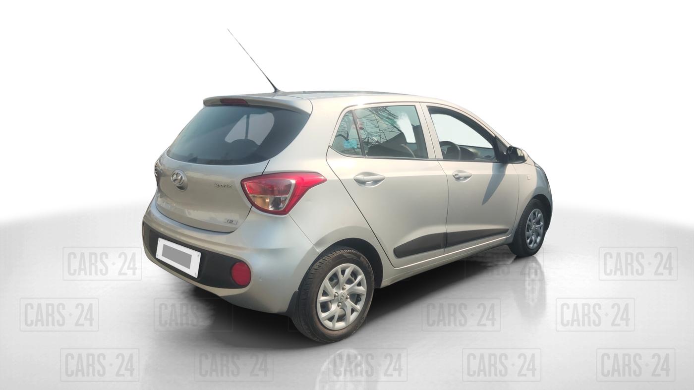2017 Hyundai Grand i10 SPORTZ 1.2 KAPPA VTVT, Petrol, Manual, 51,595 km, Right Back Diagonal