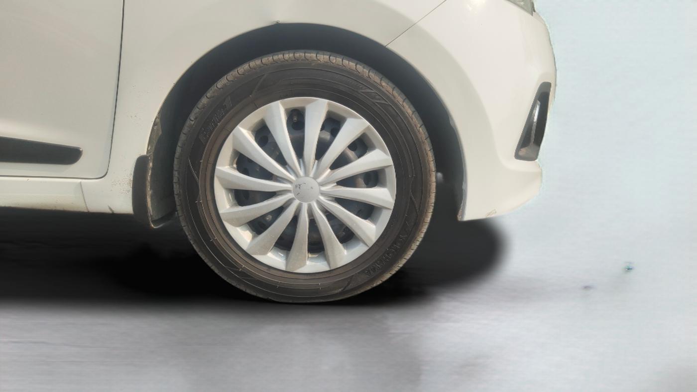 2016 Hyundai Xcent S 1.1 CRDI, Diesel, Manual, 73,852 km, Right Front Wheel