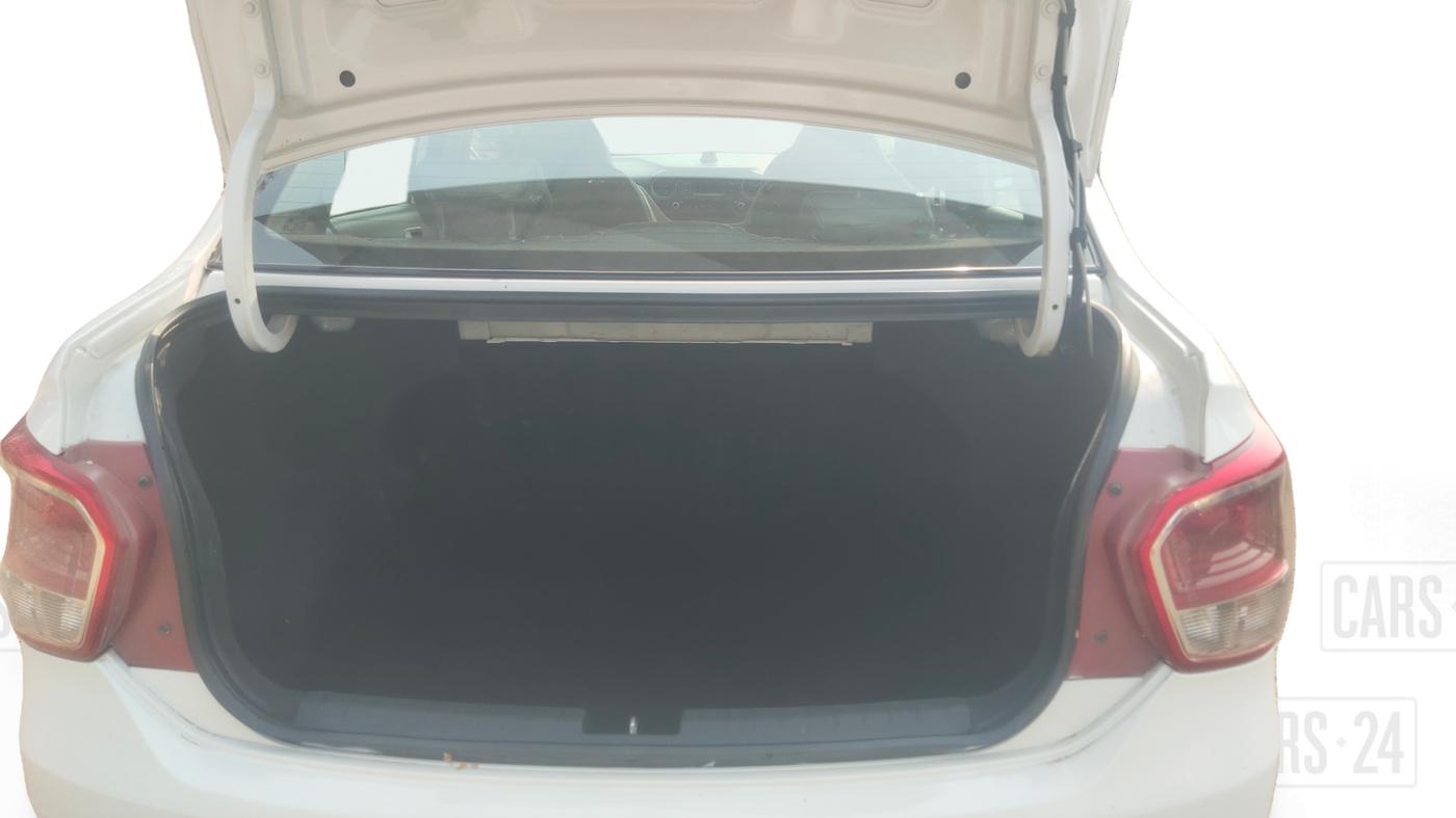 2016 Hyundai Xcent S 1.1 CRDI, Diesel, Manual, 73,852 km, Boot Inside