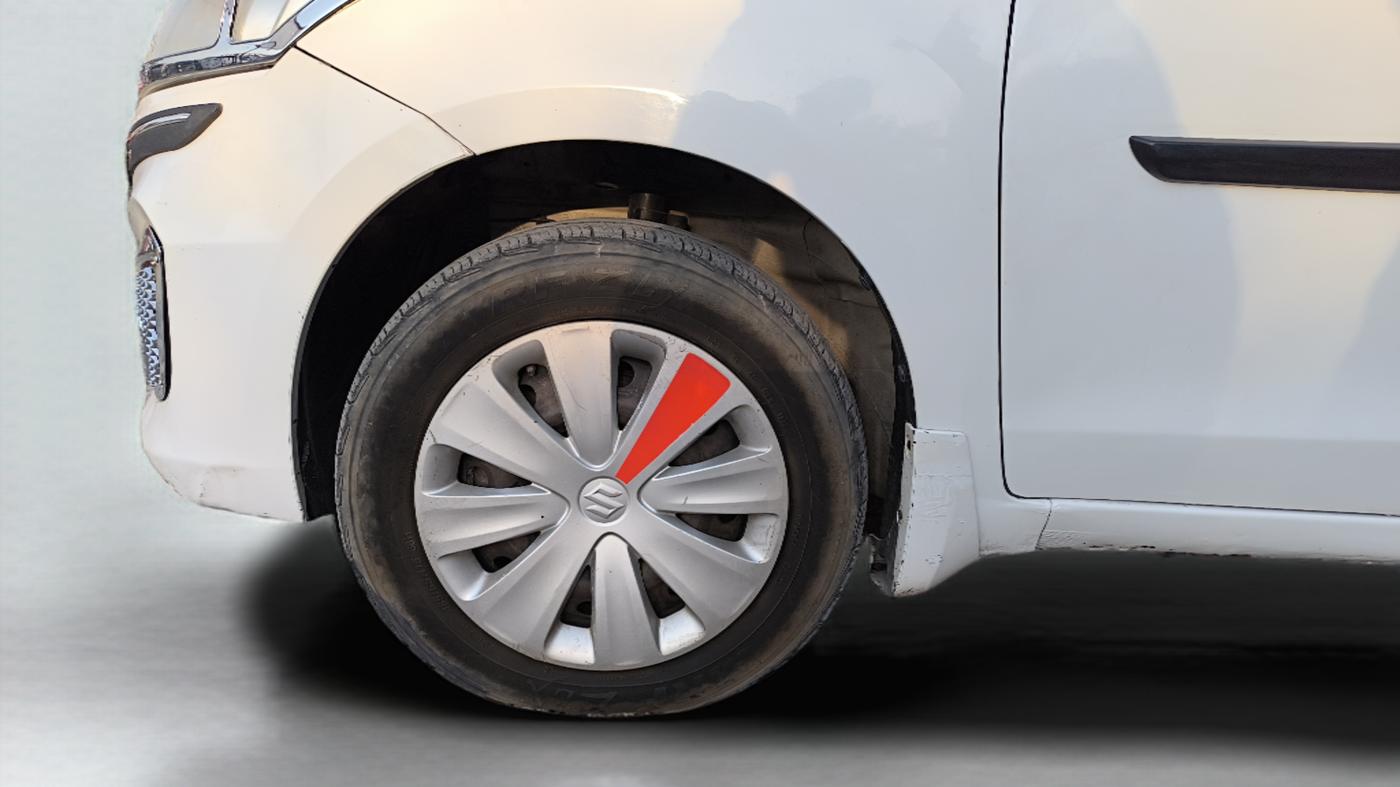 2016 Maruti Ertiga VDI SHVS, Diesel, Manual, 92,252 km, Left Front Wheel