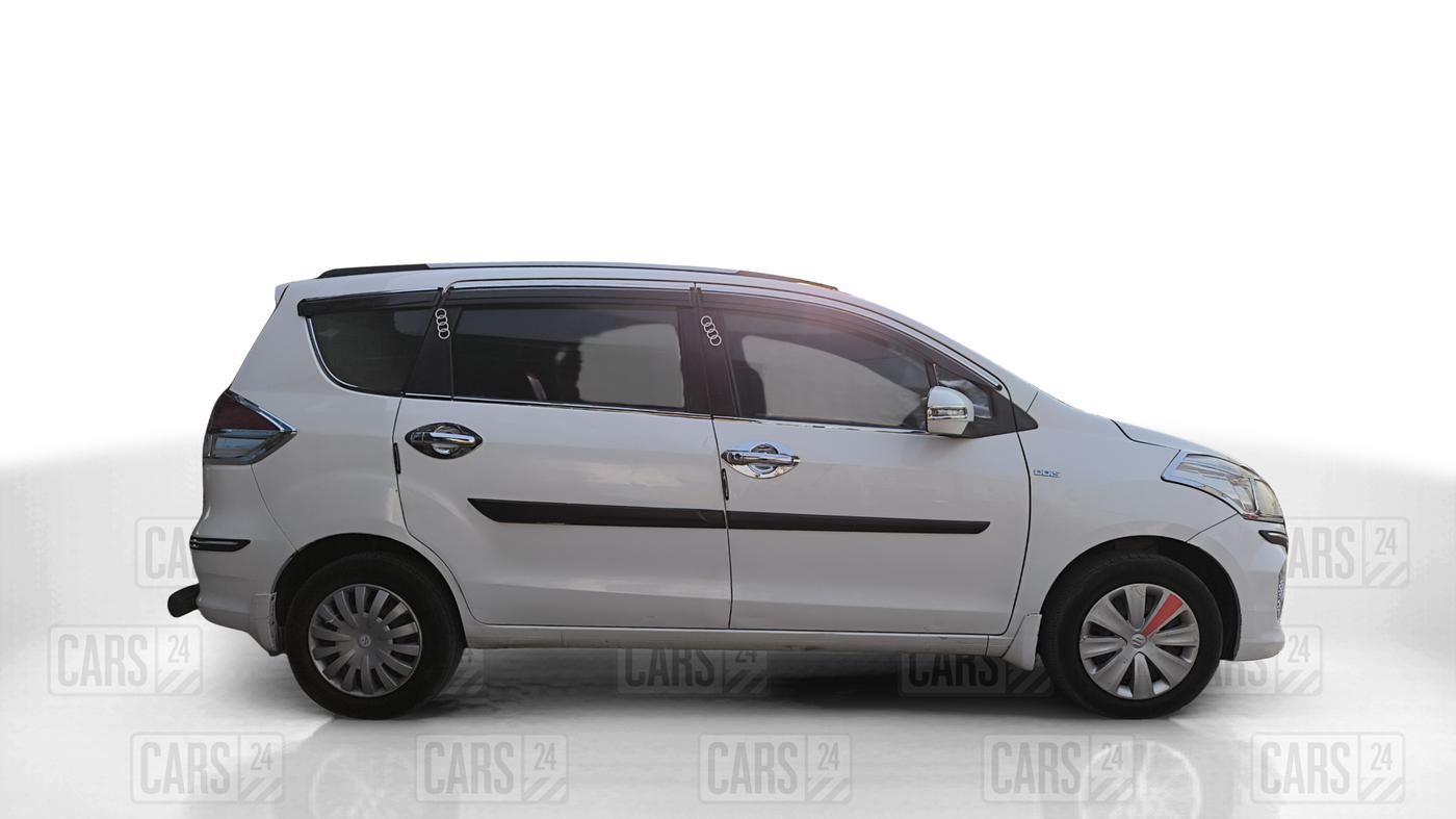 2016 Maruti Ertiga VDI SHVS, Diesel, Manual, 92,252 km, Right Side View