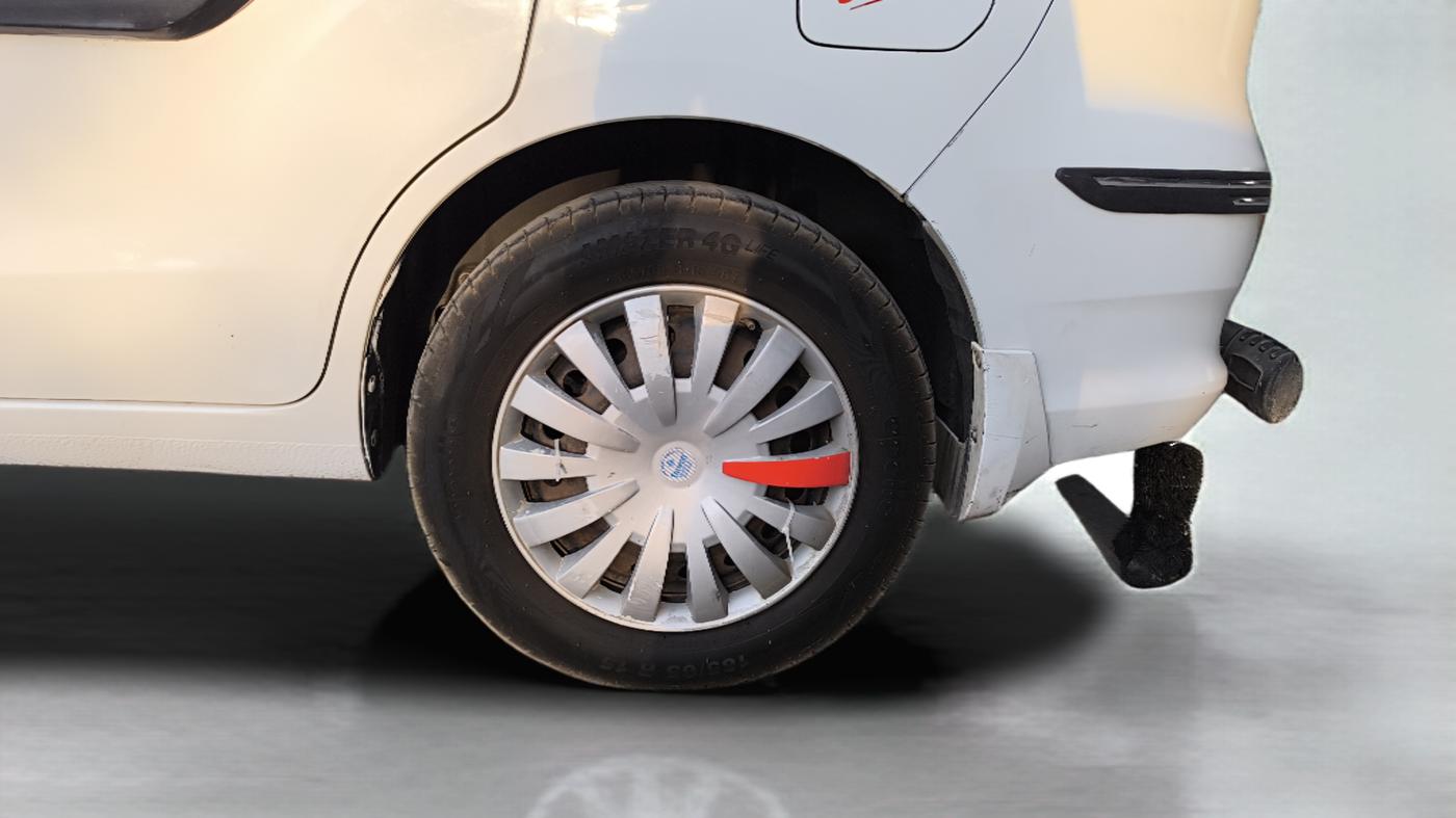 2016 Maruti Ertiga VDI SHVS, Diesel, Manual, 92,252 km, Left Rear Wheel