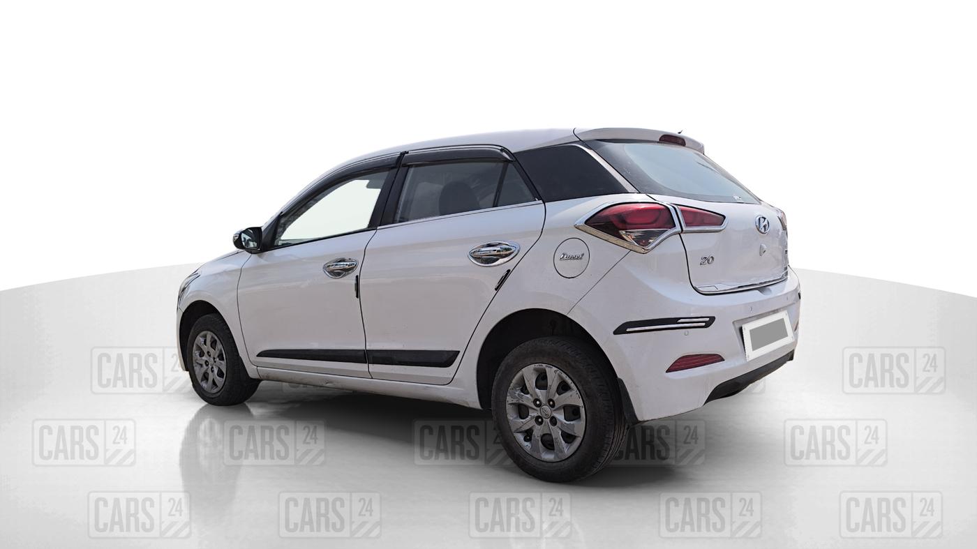 2015 Hyundai Elite i20 SPORTZ 1.4 CRDI, Diesel, Manual, 84,353 km, Left Back Diagonal