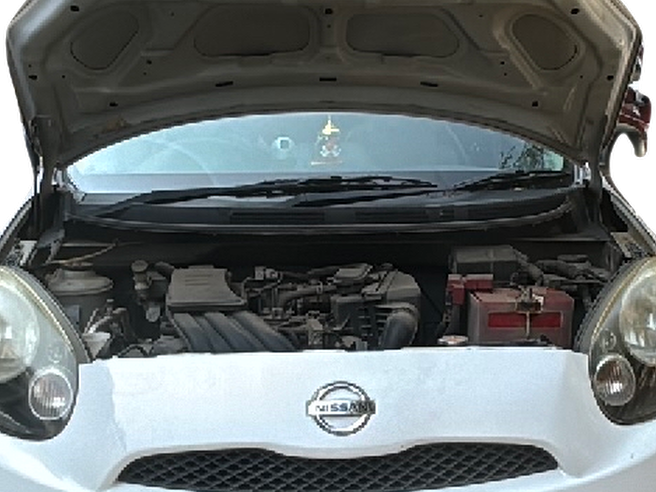 2017 Nissan Micra Active XL, Petrol, Manual, 23,014 km, Open Bonnet