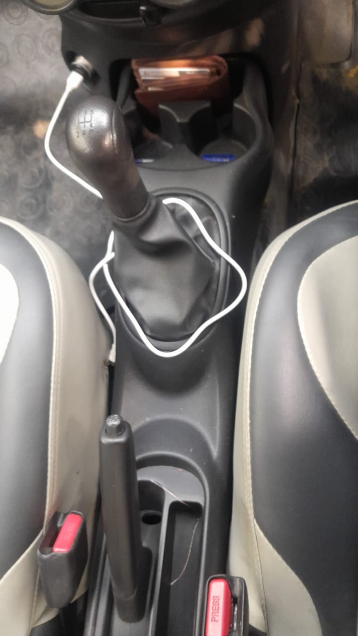 2017 Nissan Micra Active XL, Petrol, Manual, 23,014 km, Gear Lever