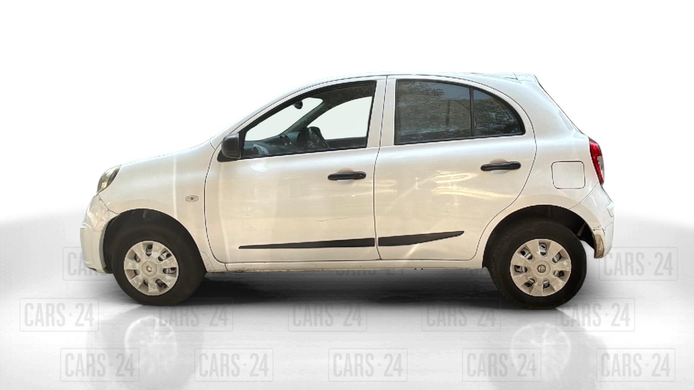 2017 Nissan Micra Active XL, Petrol, Manual, 23,014 km, Left Side