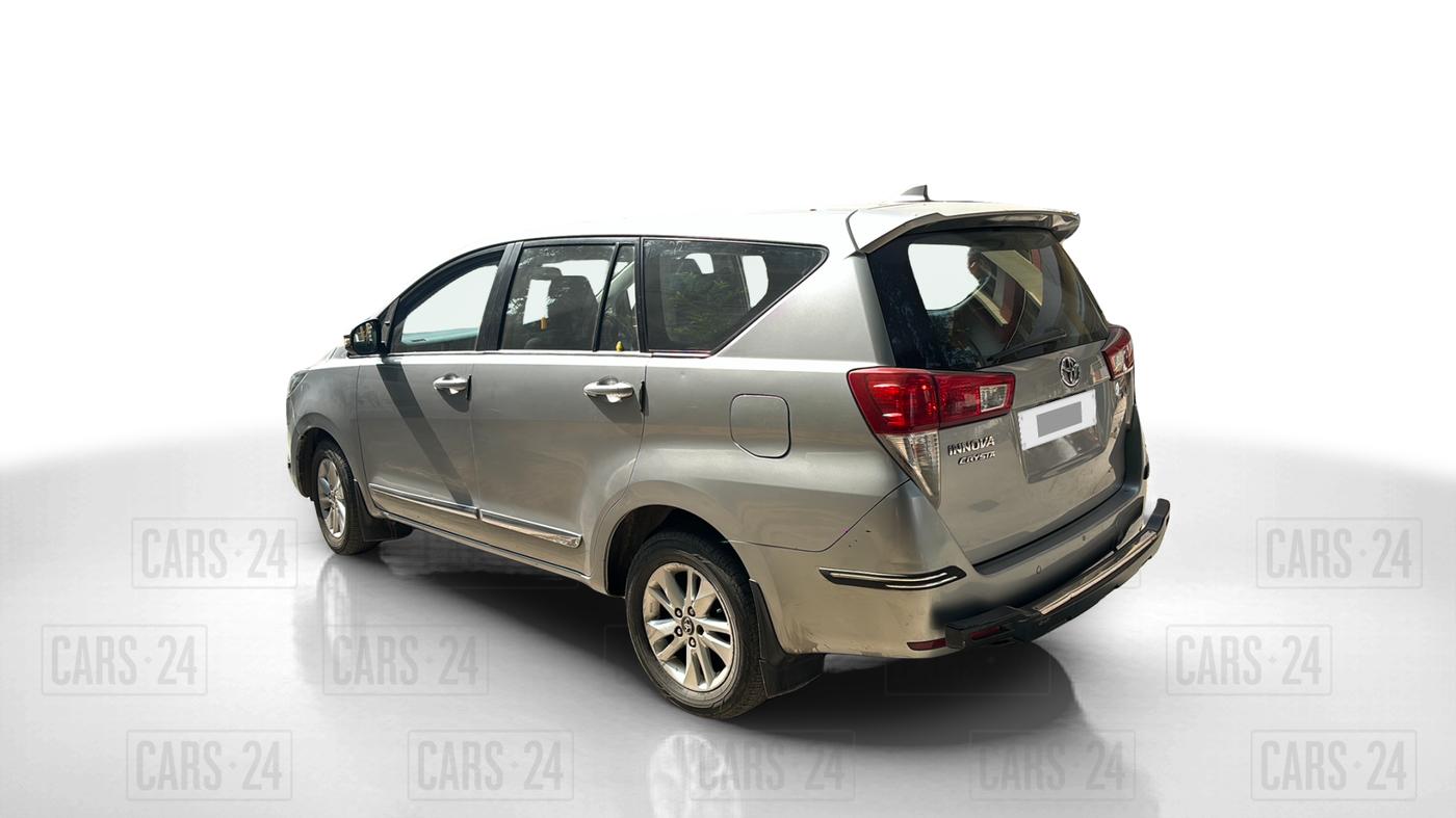 2018 Toyota Innova Crysta 2.4 G 7 STR, Diesel, Manual, 1,90,069 km, Left Back Diagonal