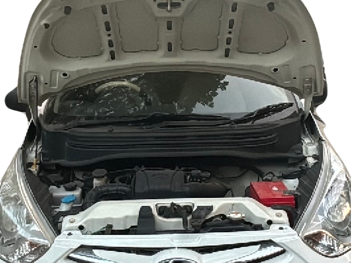 2017 Hyundai Eon ERA +, Petrol, Manual, 45,000 km, Open Bonnet