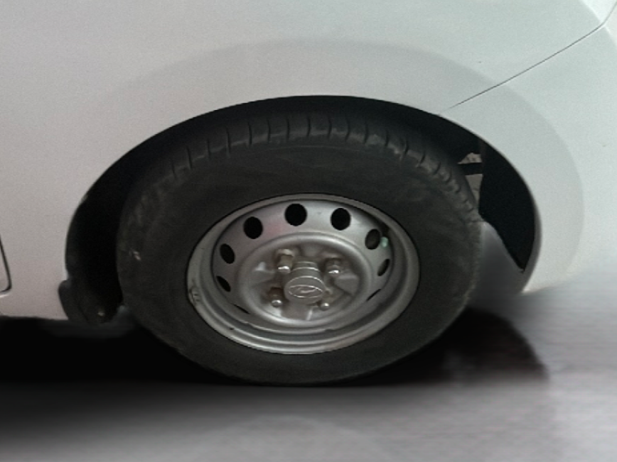 2017 Hyundai Eon ERA +, Petrol, Manual, 45,000 km, Right Front Wheel