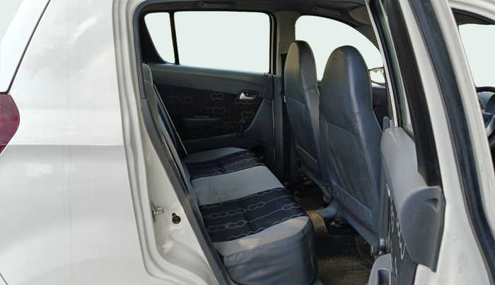 2016 Maruti Alto 800 LXI, Petrol, Manual, 1,13,421 km, Right Side Rear Door Cabin