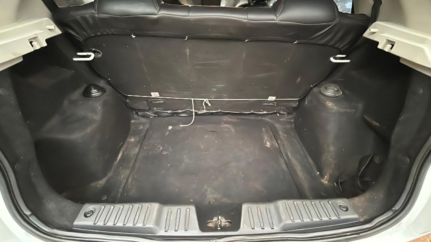 2021 Tata ALTROZ XE PLUS DIESEL, Diesel, Manual, 34,000 km, Boot Inside
