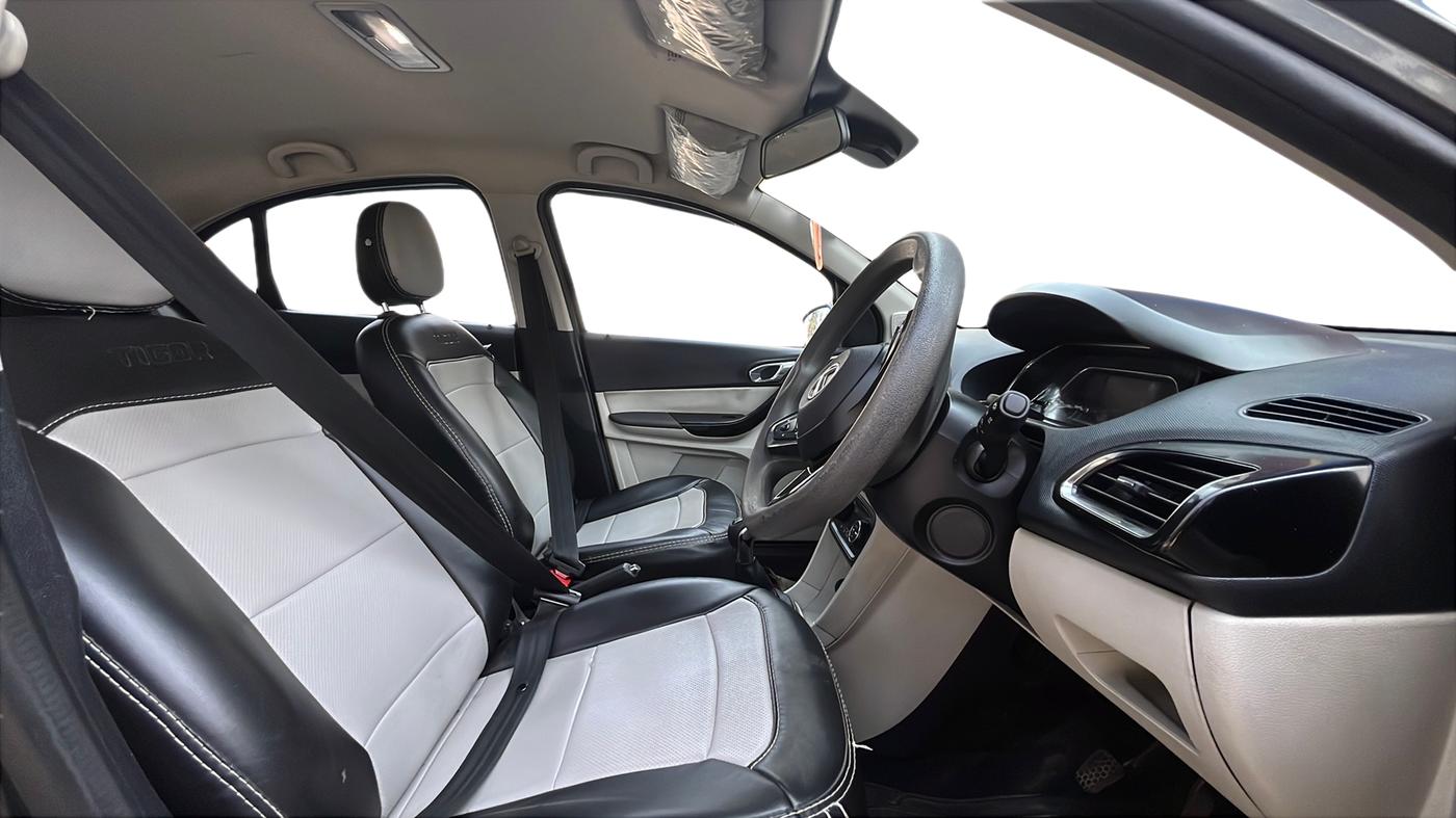 2022 Tata TIGOR XZ PLUS CNG, CNG, Manual, 75,000 km, Right Side Front Door Cabin