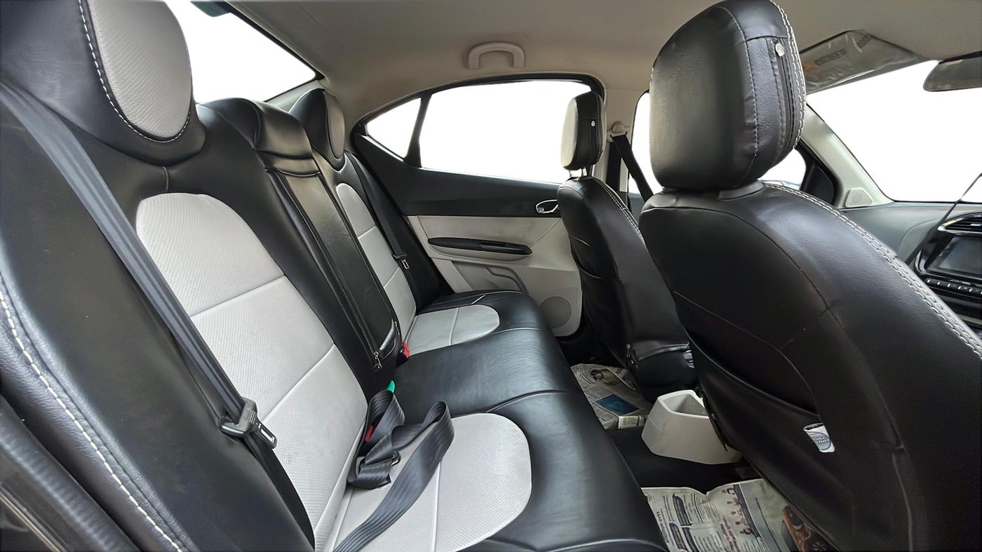 2022 Tata TIGOR XZ PLUS CNG, CNG, Manual, 75,000 km, Right Side Rear Door Cabin