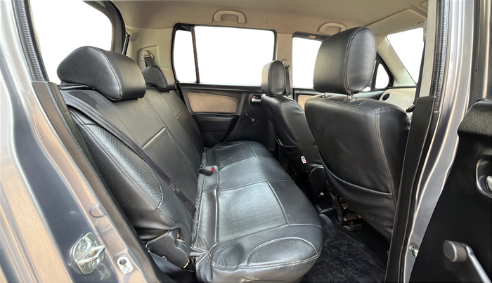 2018 Maruti Wagon R 1.0 LXI CNG, CNG, Manual, 63,000 km, Right Side Rear Door Cabin