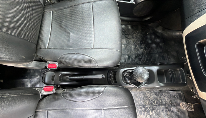 2018 Maruti Wagon R 1.0 LXI CNG, CNG, Manual, 63,000 km, Gear Lever