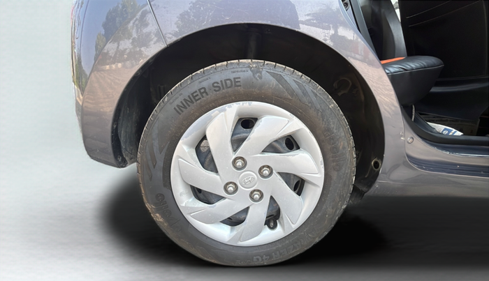 2019 Hyundai NEW SANTRO SPORTZ MT, Petrol, Manual, 1,27,000 km, Right Rear Wheel