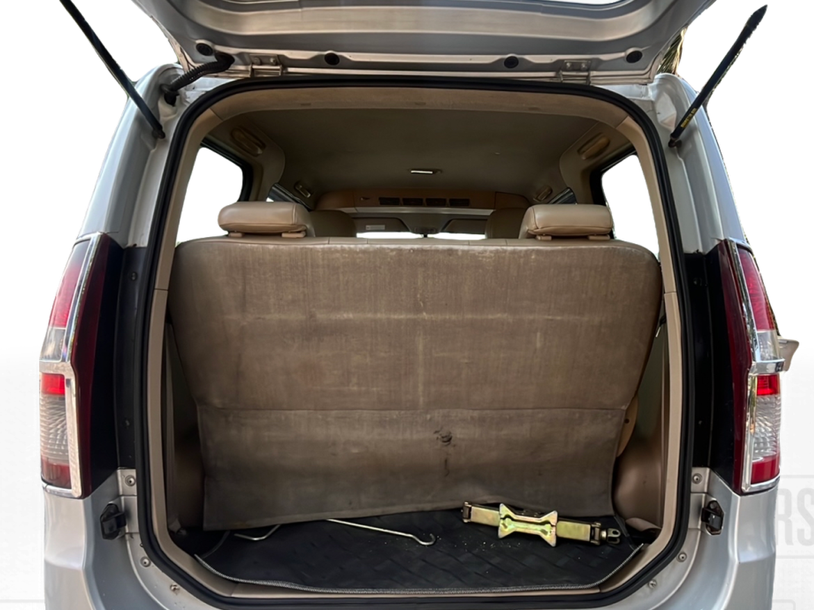 2014 Chevrolet Enjoy 1.3 LT 7 STR, Diesel, Manual, 1,14,000 km, Boot Inside