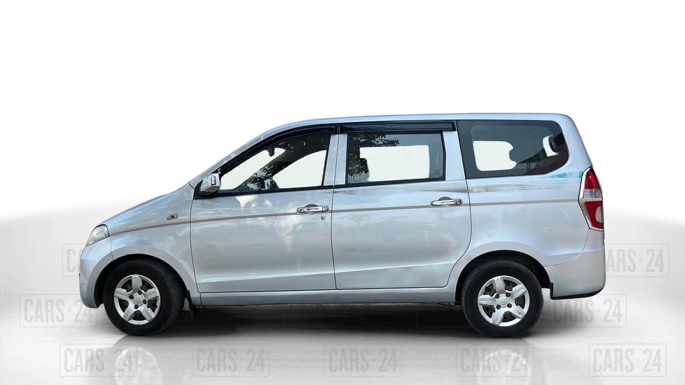 2014 Chevrolet Enjoy 1.3 LT 7 STR, Diesel, Manual, 1,14,000 km, Left Side
