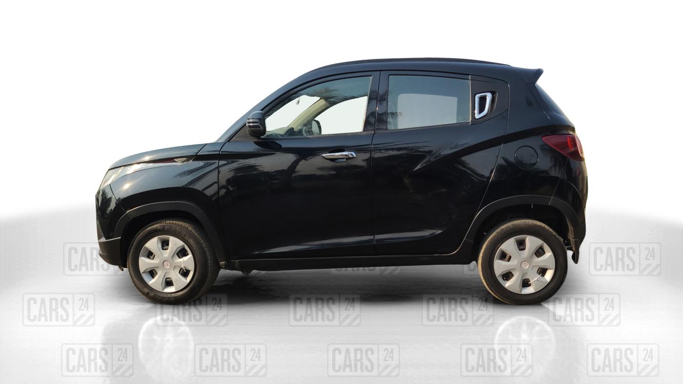 2016 Mahindra Kuv100 K4 D 5 STR, Diesel, Manual, 70,000 km, Left Side