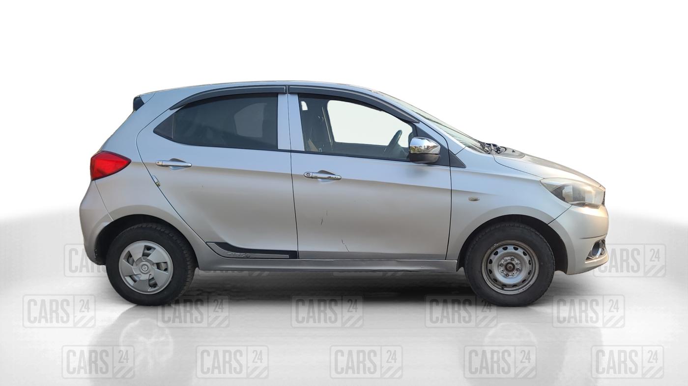 2018 Tata Tiago XM DIESEL, Diesel, Manual, 1,13,324 km, Right Side View