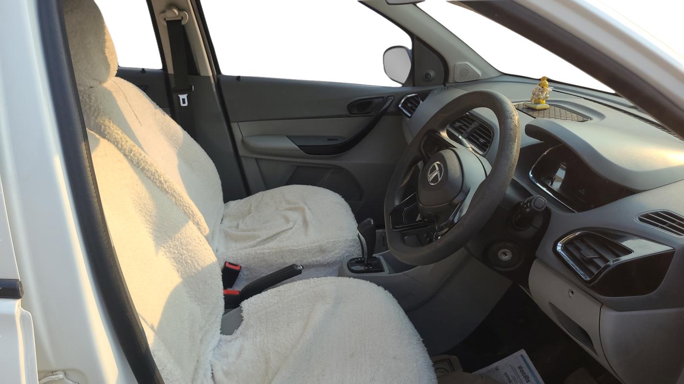 2021 Tata TIGOR XMA PETROL, Petrol, Automatic, 81,576 km, Right Side Front Door Cabin