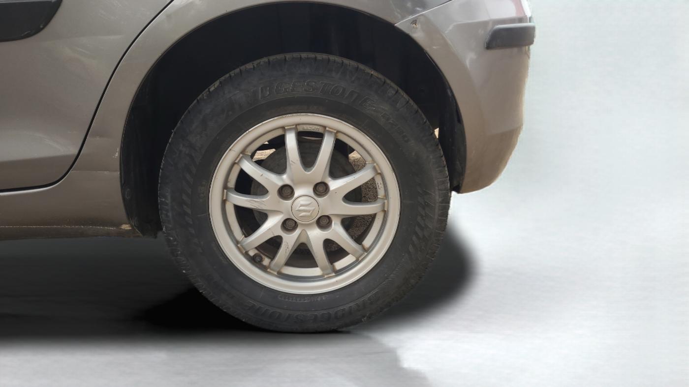 2016 Maruti Swift VDI ABS, Diesel, Manual, 1,58,943 km, Left Rear Wheel