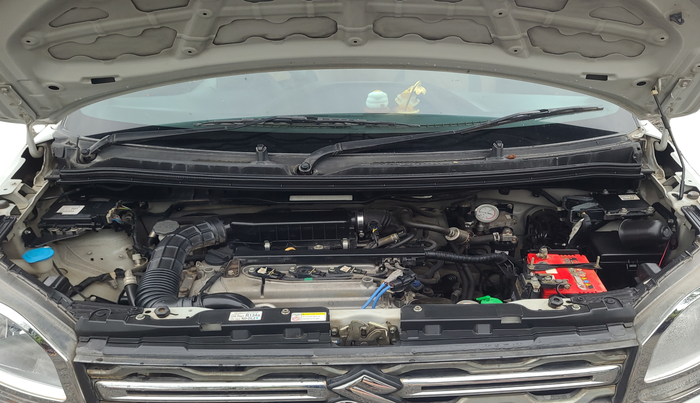 2020 Maruti New Wagon-R LXI CNG (O) 1.0, CNG, Manual, 62,000 km, Open Bonnet