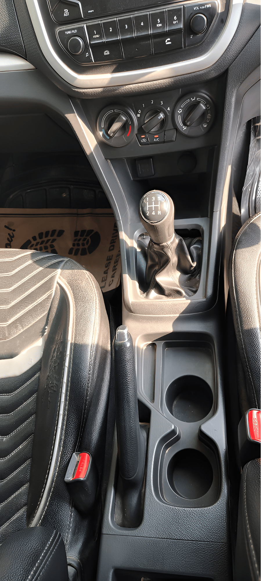 2017 Maruti Vitara Brezza VDI (O), Diesel, Manual, 69,006 km, Gear Lever