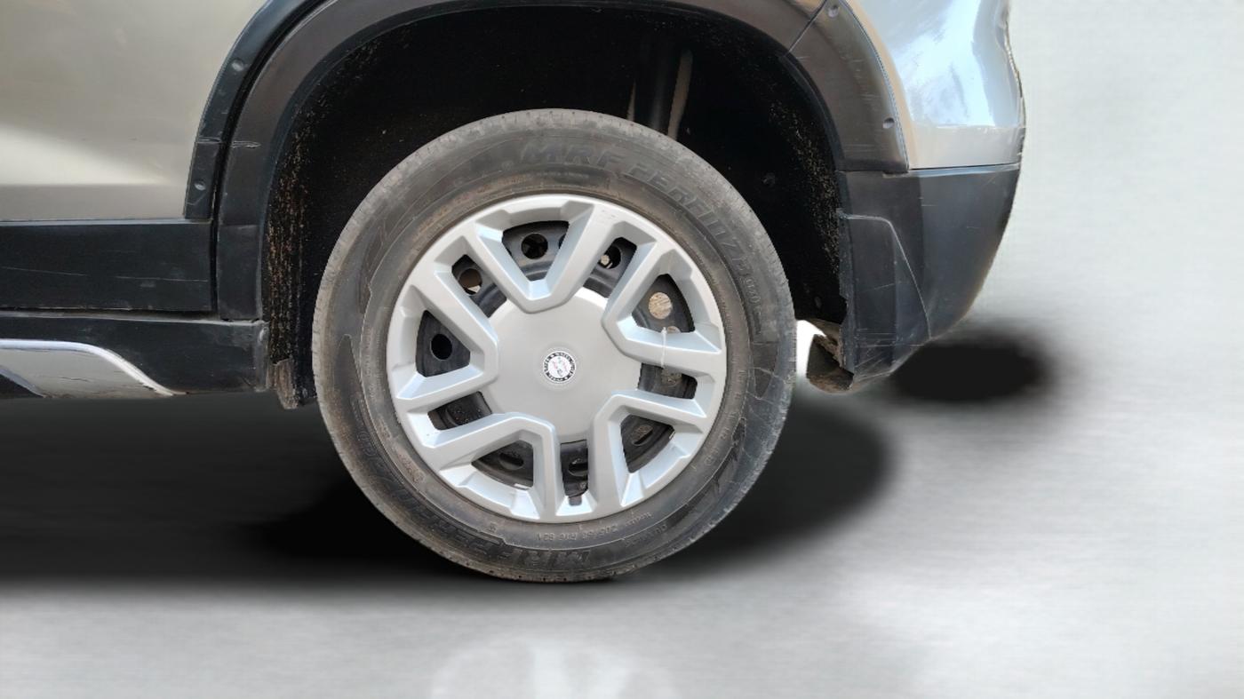 2017 Maruti Vitara Brezza VDI (O), Diesel, Manual, 69,006 km, Left Rear Wheel