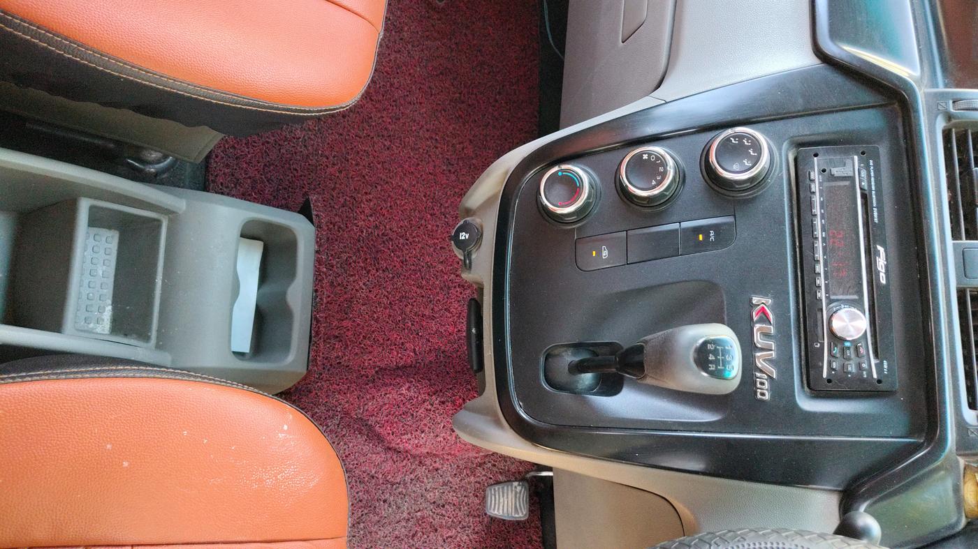 2016 Mahindra Kuv100 K4 D 6 STR, Diesel, Manual, 75,449 km, Gear Lever