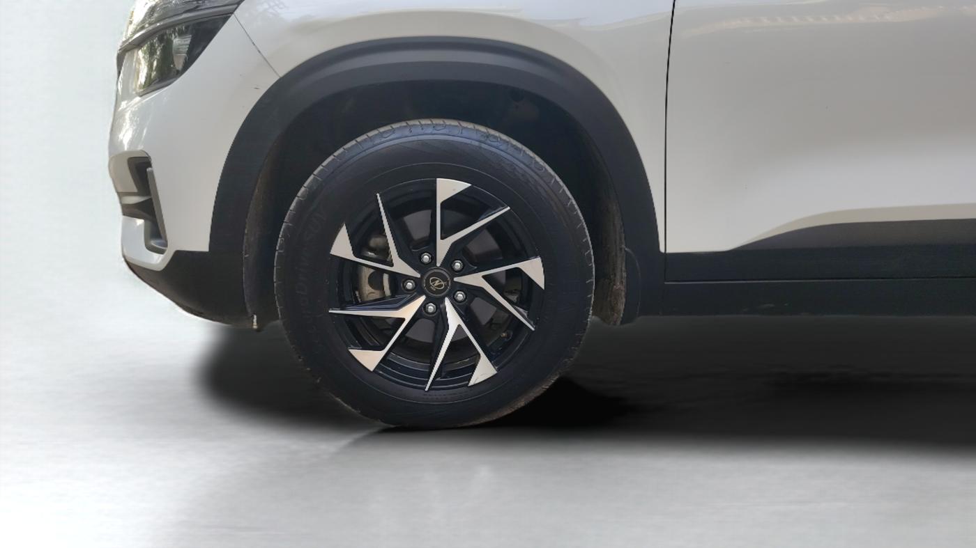 2022 KIA SELTOS HTE 1.5 DIESEL, Diesel, Manual, 52,429 km, Left Front Wheel