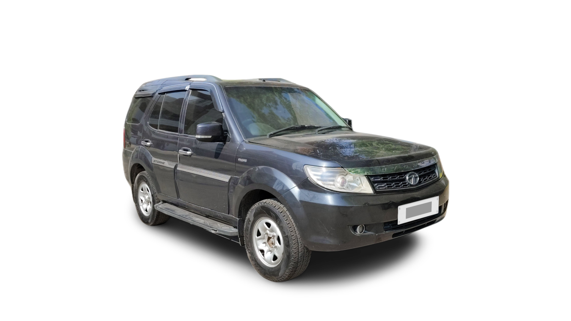 Tata Safari Storme-img