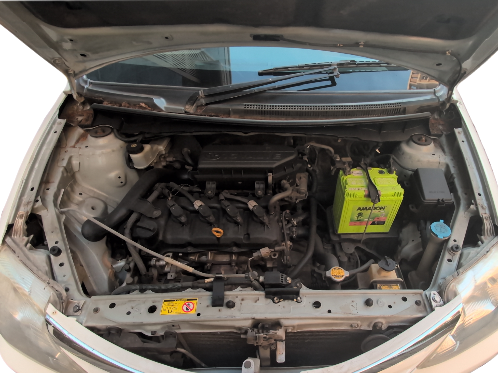 2011 Toyota Etios VX, Petrol, Manual, 7,56,363 km, Open Bonnet