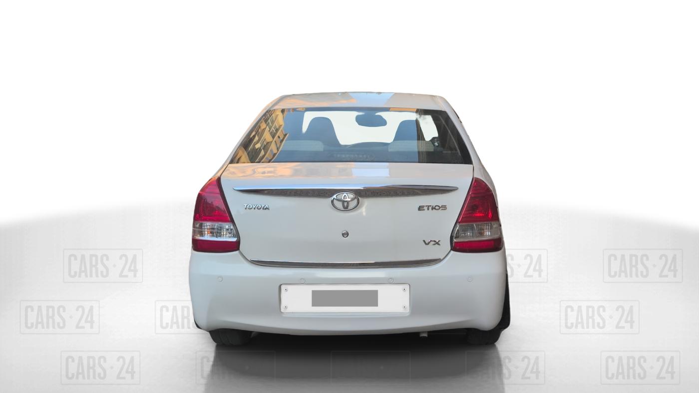 2011 Toyota Etios VX, Petrol, Manual, 7,56,363 km, Back/Rear