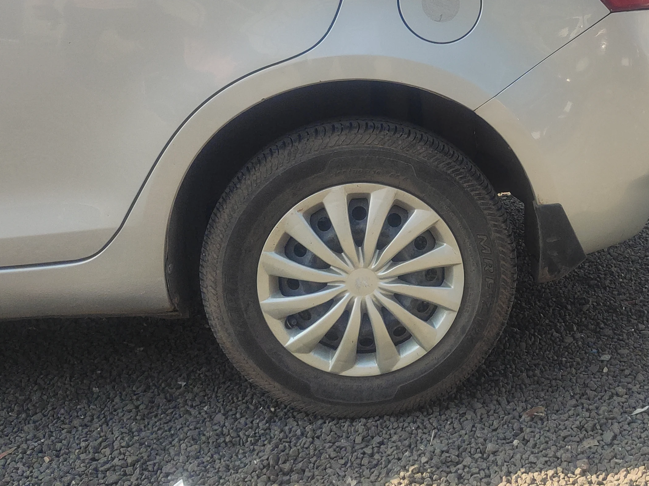 2016 Maruti Swift VDI, Diesel, Manual, 1,08,823 km, Left Rear Wheel