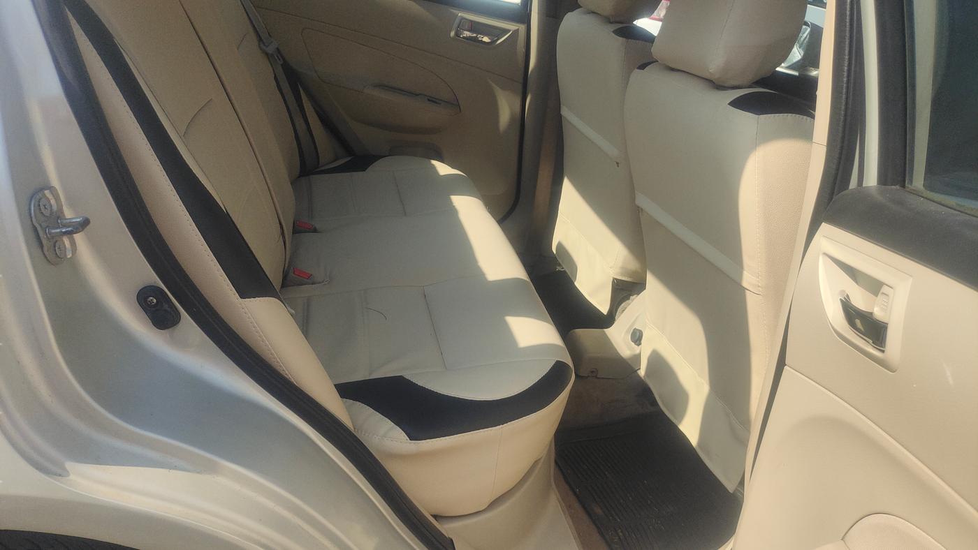 2016 Maruti Swift VDI, Diesel, Manual, 1,08,823 km, Right Side Rear Door Cabin